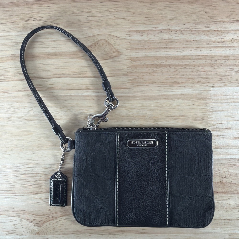 Coach Zip Wallet Wristlet Small Coin Purse, Card Holder, ID - Black, Logo